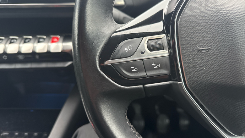 Peugeot 5008 1.5 BlueHDi Allure 5dr Diesel Estate